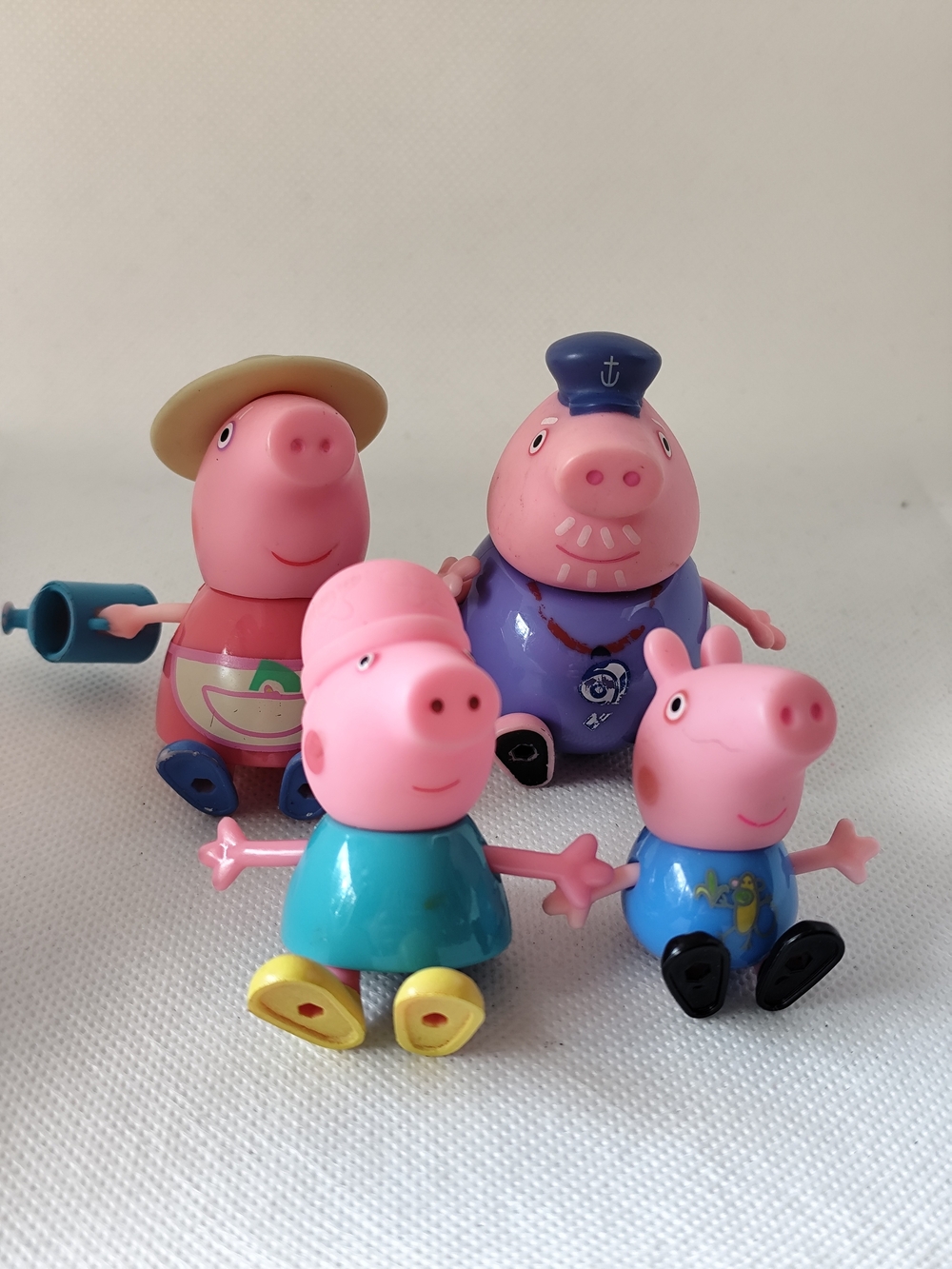 4/$50⭐️Peppa Pig Family 4-Figure Pack